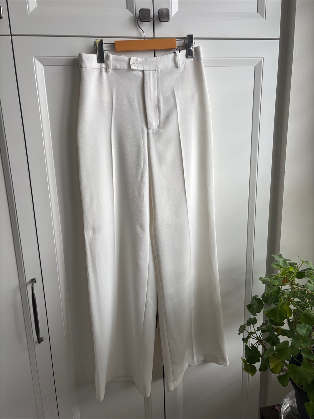 Zara White Wide-Leg Dress Trousers